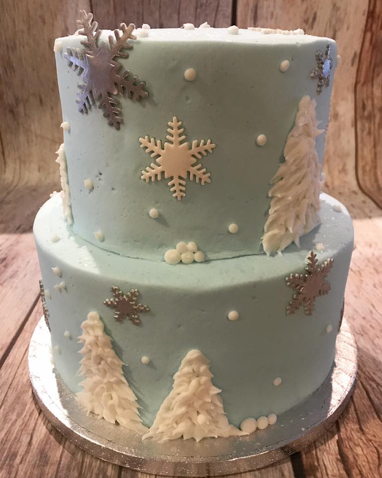 Snowflake Cake - Cake Decorating Day