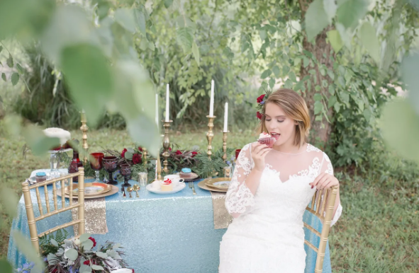 Cupcakes and Lace - Styled Shoot Couture by Tess