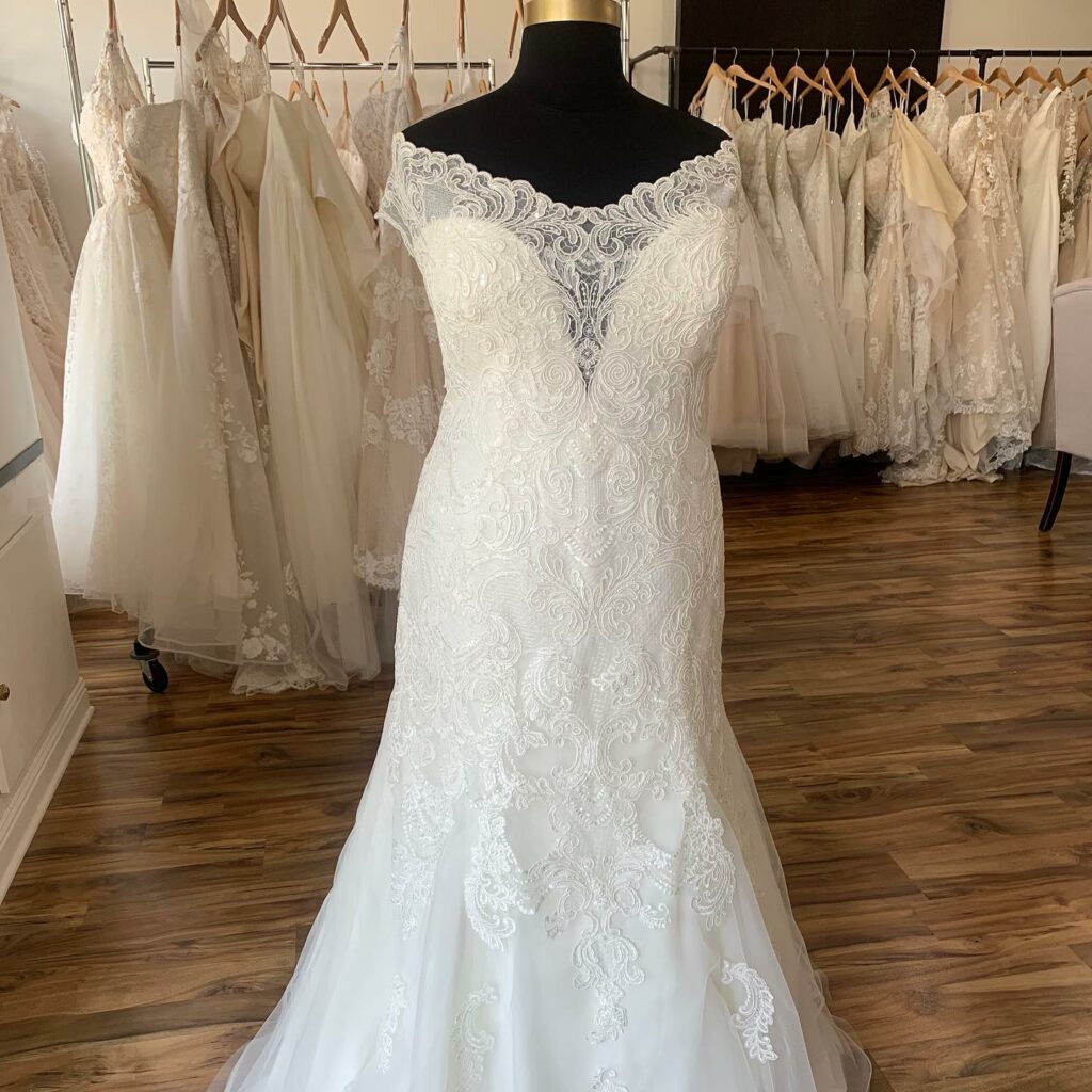 Eleven Bridal Curvy Couture